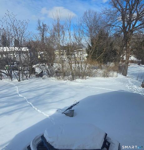 265 Citizens Avenue, Waterbury, CT 06704