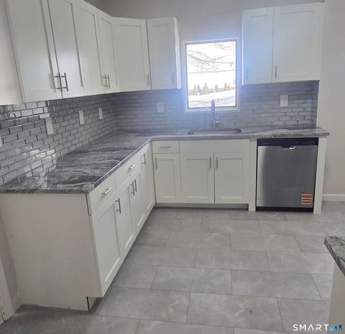 265 Citizens Avenue, Waterbury, CT 06704