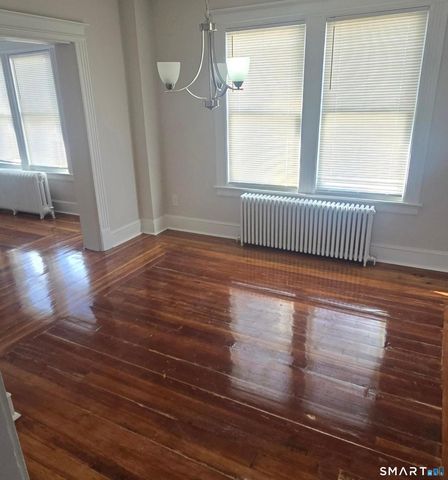 265 Citizens Avenue, Waterbury, CT 06704