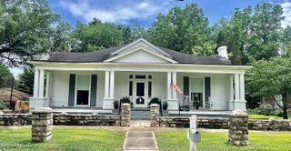 265 E College Avenue, Holly Springs, MS 38635