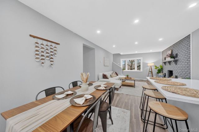 35 Avon Road, Lake Peekskill, NY 10537