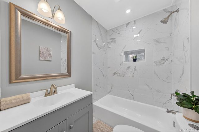 35 Avon Road, Lake Peekskill, NY 10537