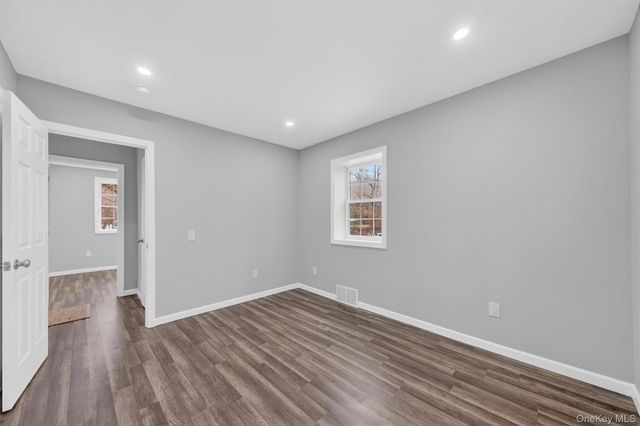 35 Avon Road, Lake Peekskill, NY 10537