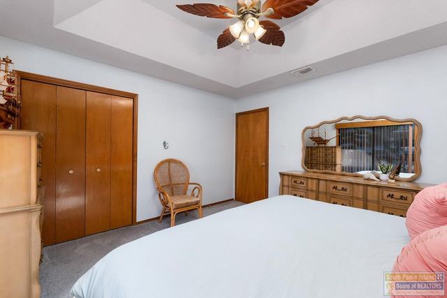 130 E Gardenia St., South Padre Island, TX 78597