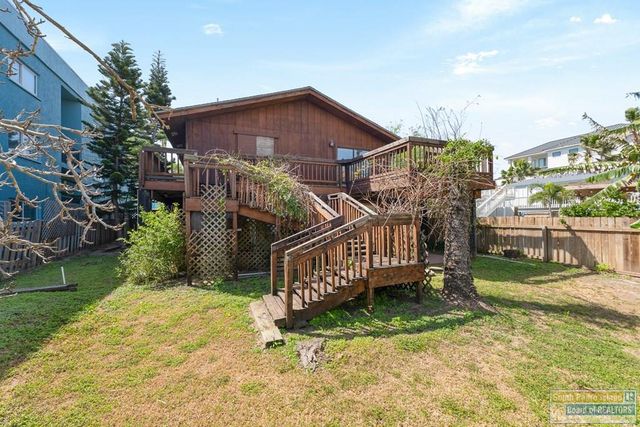 130 E Gardenia St., South Padre Island, TX 78597