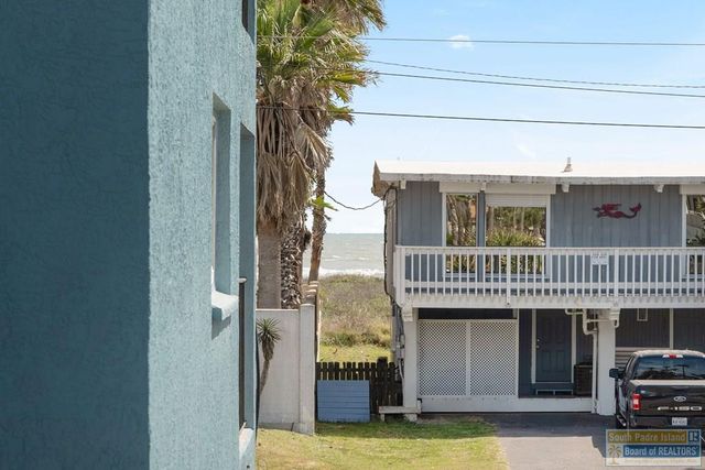 130 E Gardenia St., South Padre Island, TX 78597