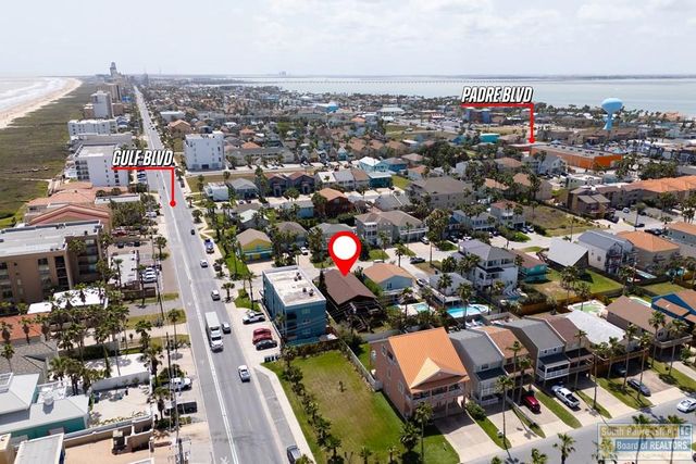 130 E Gardenia St., South Padre Island, TX 78597