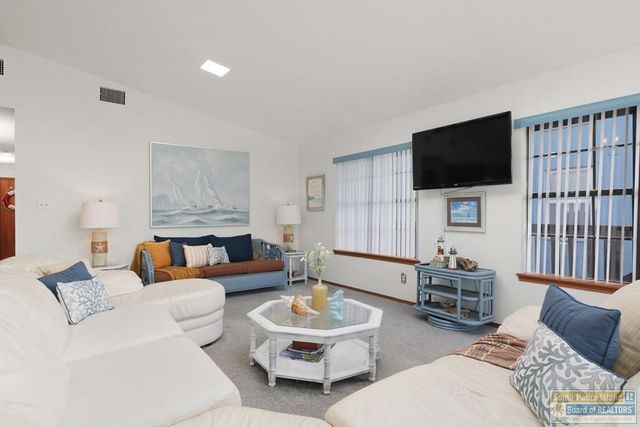 130 E Gardenia St., South Padre Island, TX 78597