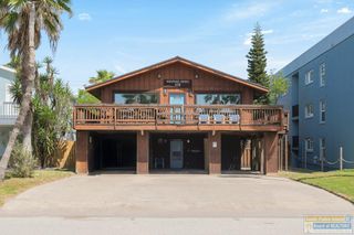 130 E Gardenia St., South Padre Island, TX 78597