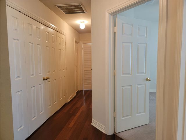 9703 Raven Lane, Irving, TX 75063