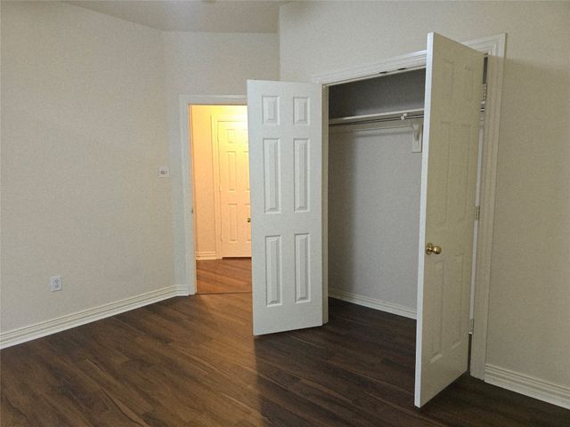 9703 Raven Lane, Irving, TX 75063