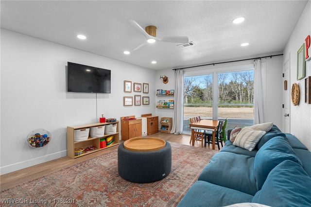 4205 Sun Valley Estates, Van Buren, AR 72956