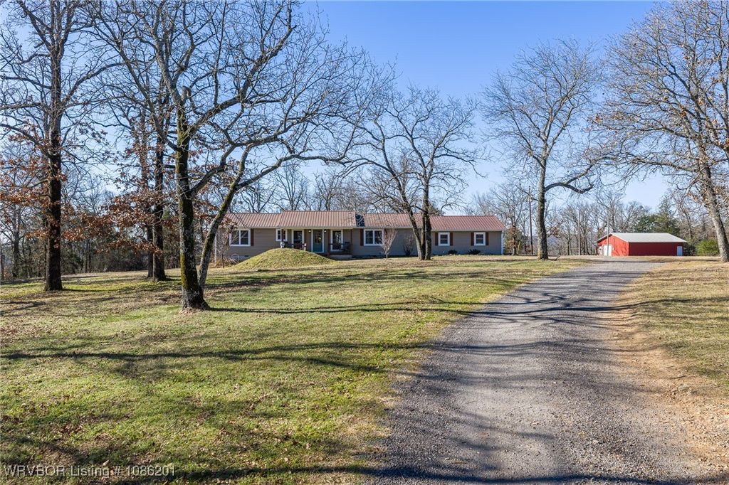 4205 Sun Valley Estates, Van Buren, AR 72956