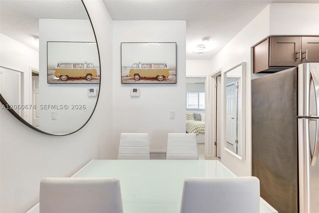 412 NE 4th Ave, Hallandale Beach, FL 33009