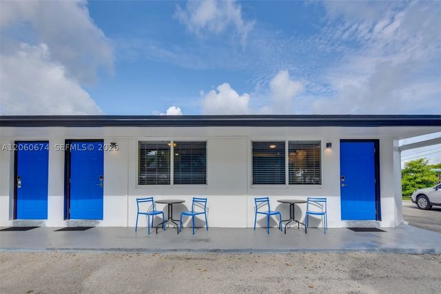412 NE 4th Ave, Hallandale Beach, FL 33009