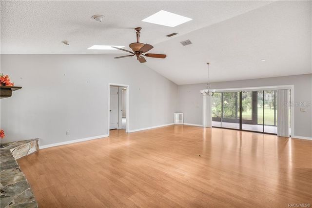 8831 E SANDPIPER DRIVE, Inverness, FL 34450