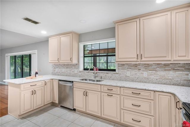 8831 E SANDPIPER DRIVE, Inverness, FL 34450