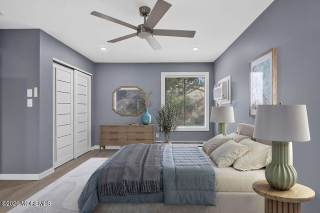 27 Meadow Green Circle F, Manalapan, NJ 07726