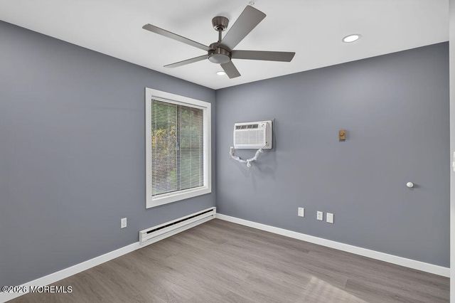 27 Meadow Green Circle F, Manalapan, NJ 07726