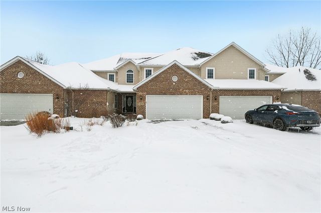 1416 Spyglass Hill Drive, Brunswick, OH 44212