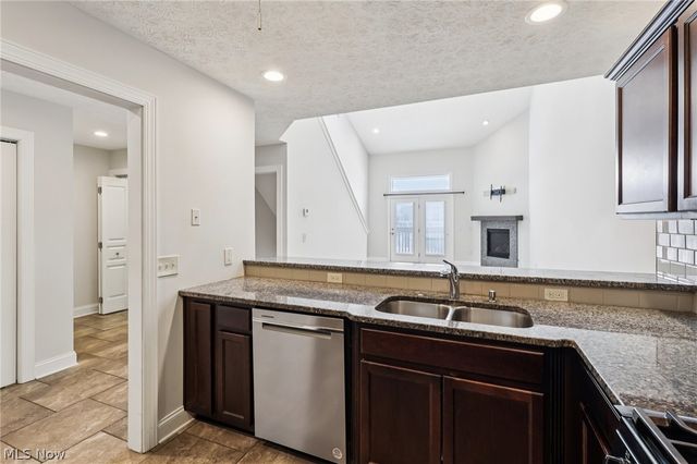 1416 Spyglass Hill Drive, Brunswick, OH 44212