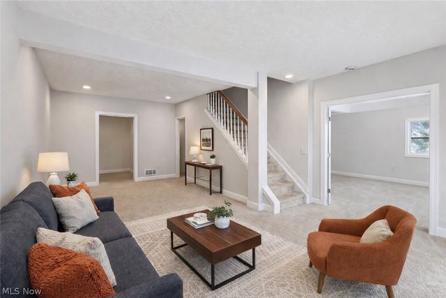 1416 Spyglass Hill Drive, Brunswick, OH 44212