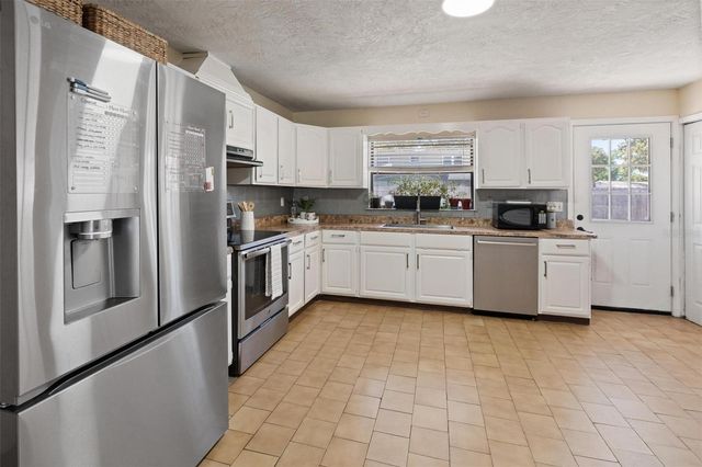 2798 67TH STREET N, St Petersburg, FL 33710