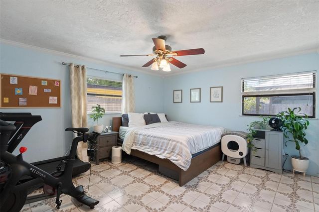 2798 67TH STREET N, St Petersburg, FL 33710