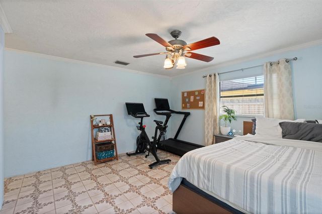 2798 67TH STREET N, St Petersburg, FL 33710