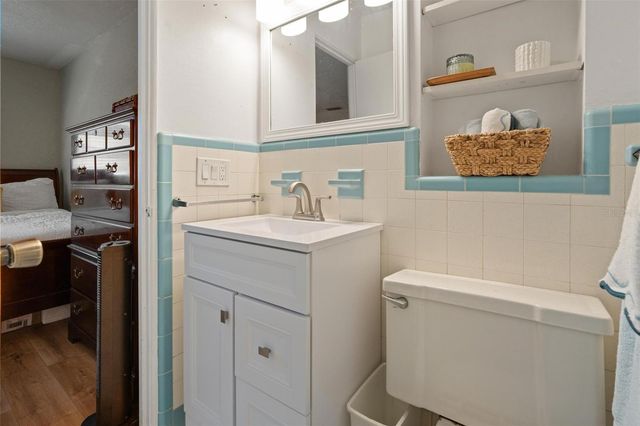 2798 67TH STREET N, St Petersburg, FL 33710