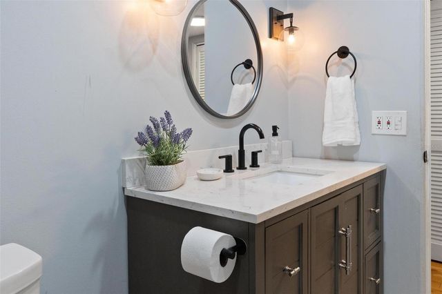 2798 67TH STREET N, St Petersburg, FL 33710