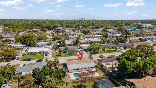 2798 67TH STREET N, St Petersburg, FL 33710