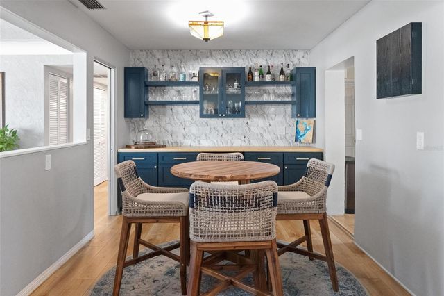 2798 67TH STREET N, St Petersburg, FL 33710