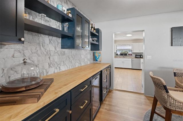 2798 67TH STREET N, St Petersburg, FL 33710