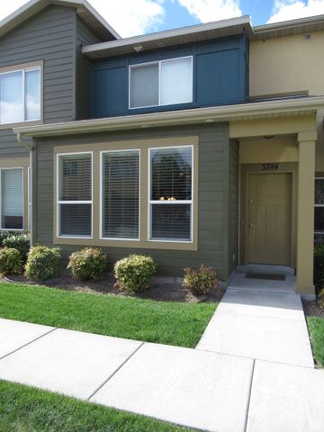 3744 W MANDRAKE WAY, South Jordan, UT 84095