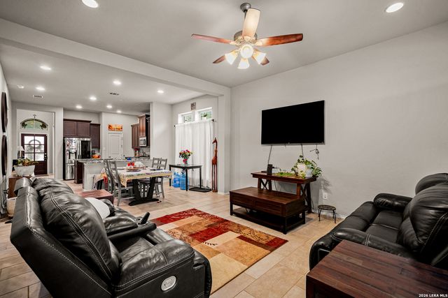 14318 Hallows Grove, San Antonio, TX 78254