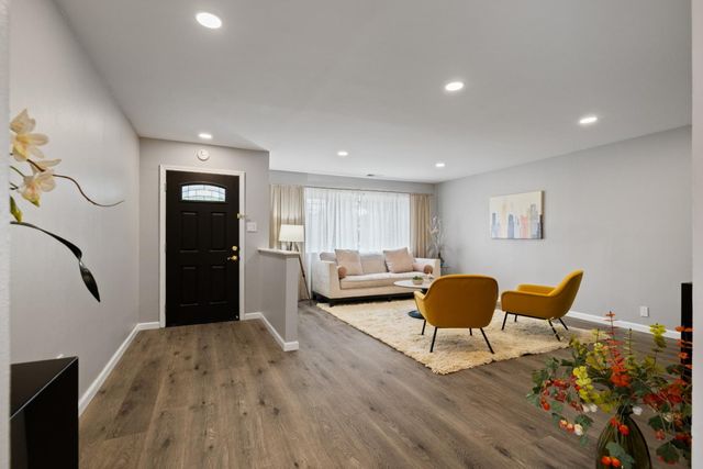 227 Lippert Avenue, Fremont, CA 94539