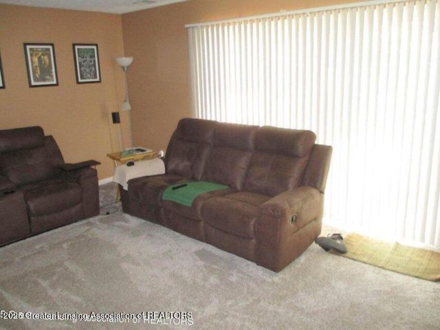 12885 Isle Royale Drive, Dewitt, MI 48820