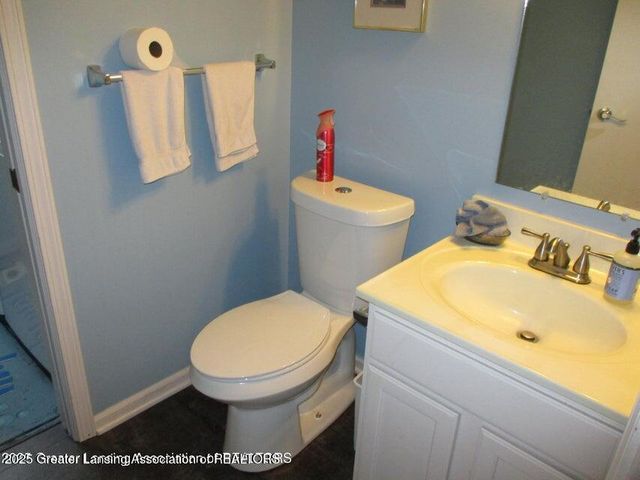 12885 Isle Royale Drive, Dewitt, MI 48820