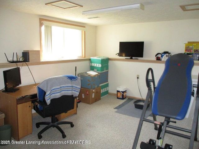 12885 Isle Royale Drive, Dewitt, MI 48820