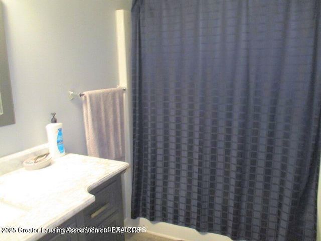 12885 Isle Royale Drive, Dewitt, MI 48820