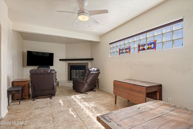 3235 W Dakota Place, Tucson, AZ 85746