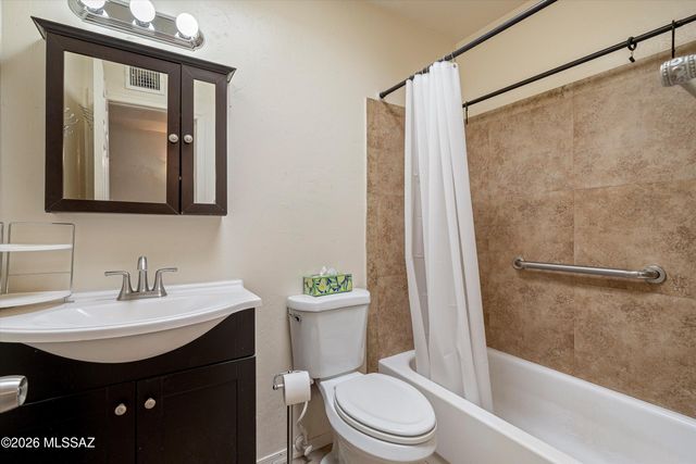 3235 W Dakota Place, Tucson, AZ 85746