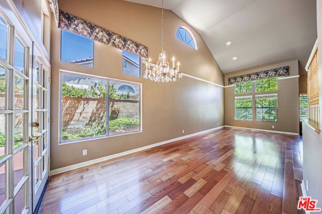 7721 Atron Avenue, West Hills (los Angeles), CA 91304