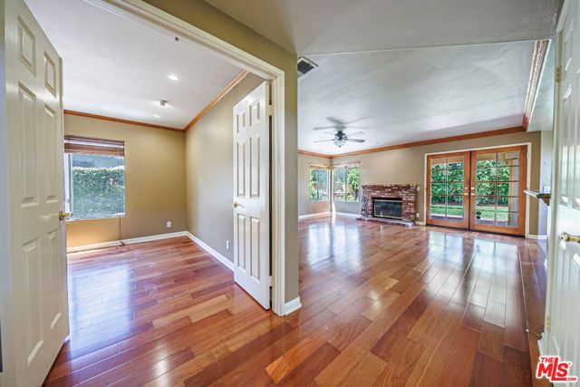 7721 Atron Avenue, West Hills (los Angeles), CA 91304