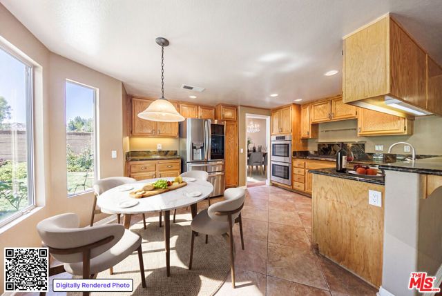 7721 Atron Avenue, West Hills (los Angeles), CA 91304