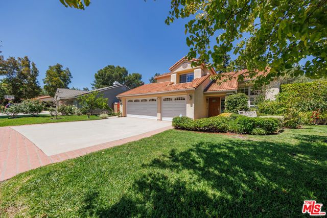 7721 Atron Avenue, West Hills (los Angeles), CA 91304