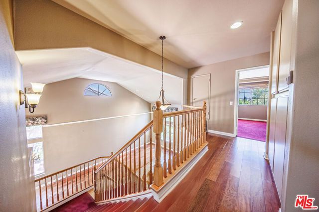 7721 Atron Avenue, West Hills (los Angeles), CA 91304