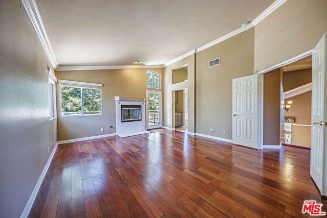 7721 Atron Avenue, West Hills (los Angeles), CA 91304