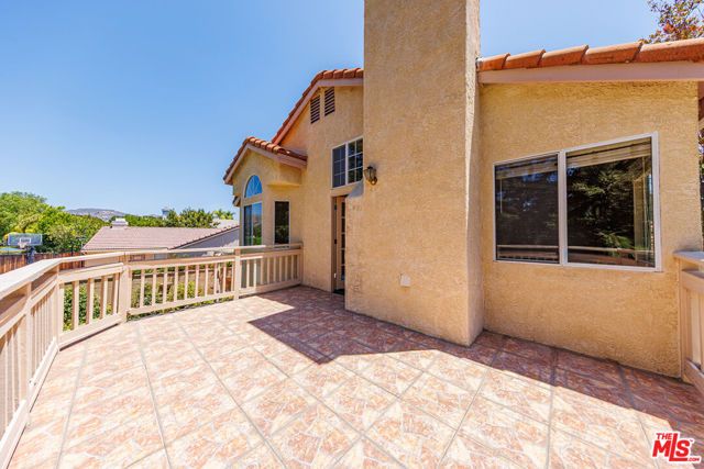 7721 Atron Avenue, West Hills (los Angeles), CA 91304